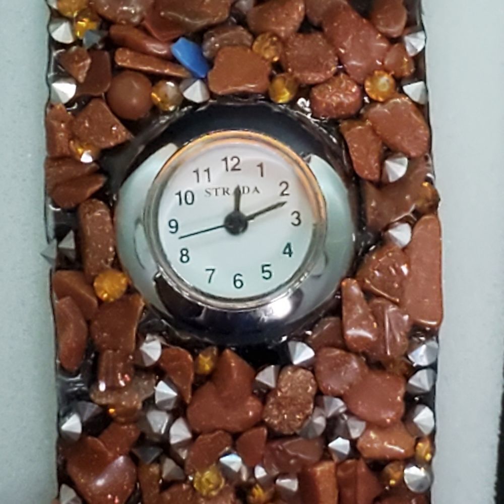 Strada Brown Watch - Picture 4 of 16